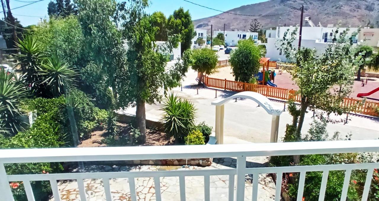 Marilen Apartment Livadia  Exterior photo