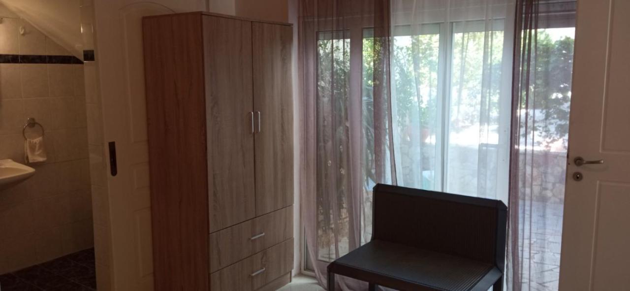 Marilen Apartment Livadia  Exterior photo
